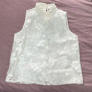 White Zara tank with flower detail